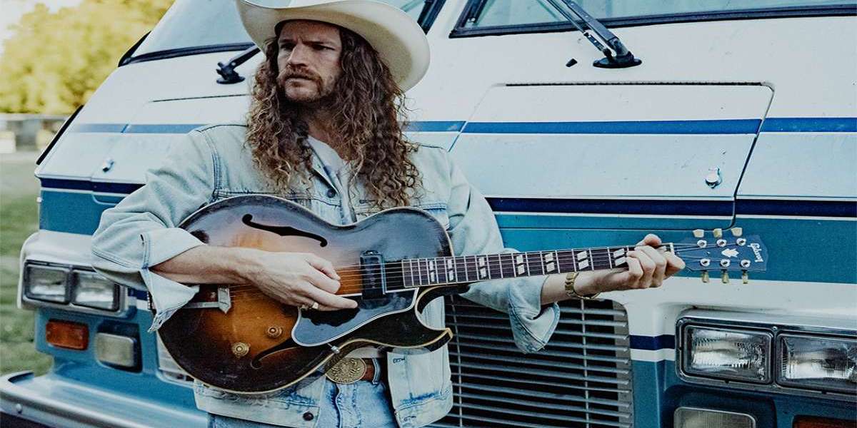 Patio Show: Andy Thomas- of Yarn & Trongone Band promotional image