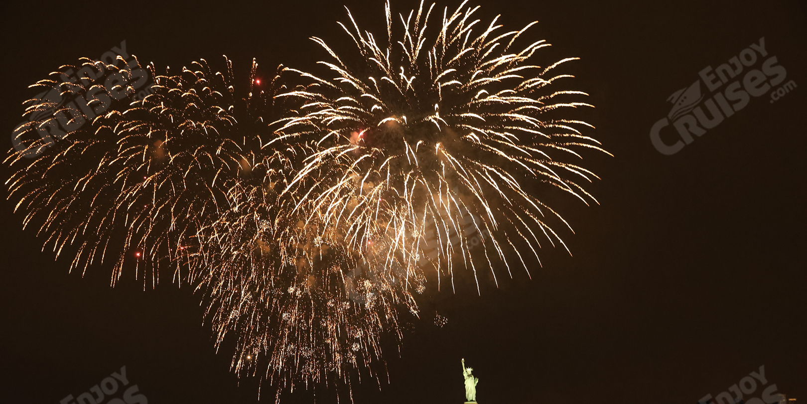 All That Glitters New Year's Eve Fireworks Party Cruise 2027 | Statue of Liberty | Brooklyn Bridge promotional image