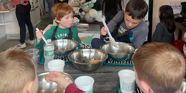 NEW-Kids Class! Ice Cream Sundae Decorating in Queens promotional image