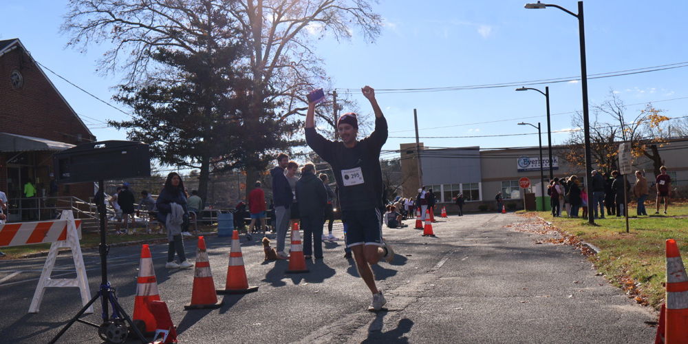 North Shore Turkey Trot 5K promotional image