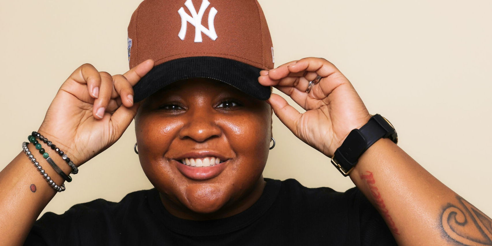 Tee Sanders promotional image
