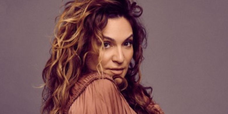 Shoshana Bean promotional image